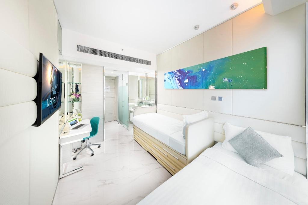 هتل ایکلوب کاولون